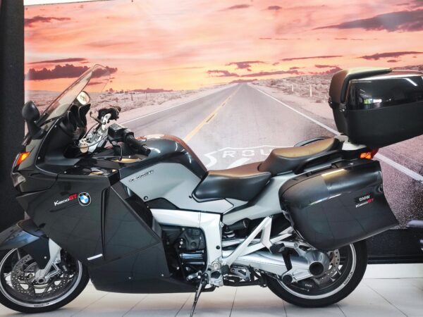 BMW K1200GT