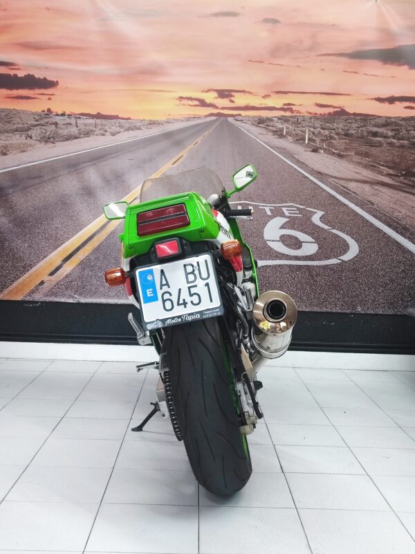 Kawasaki ZXR 750 - Image 5