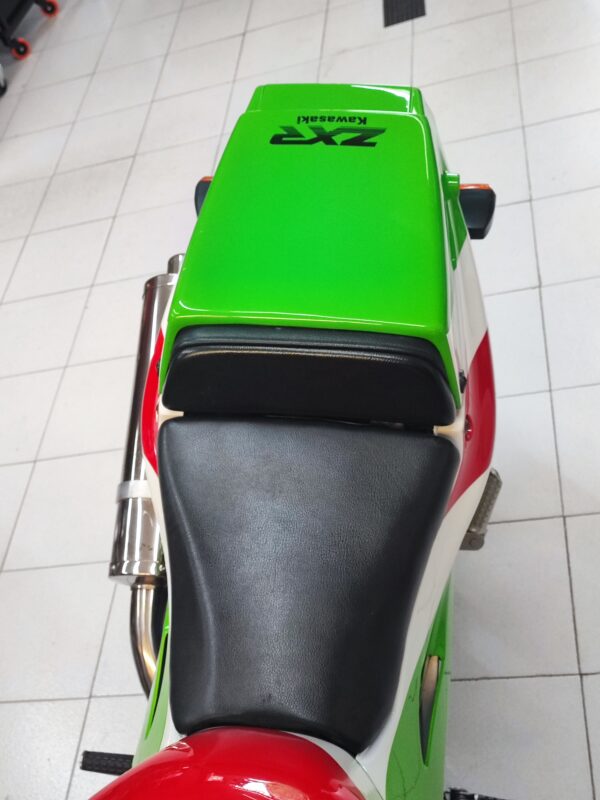 Kawasaki ZXR 750 - Image 7