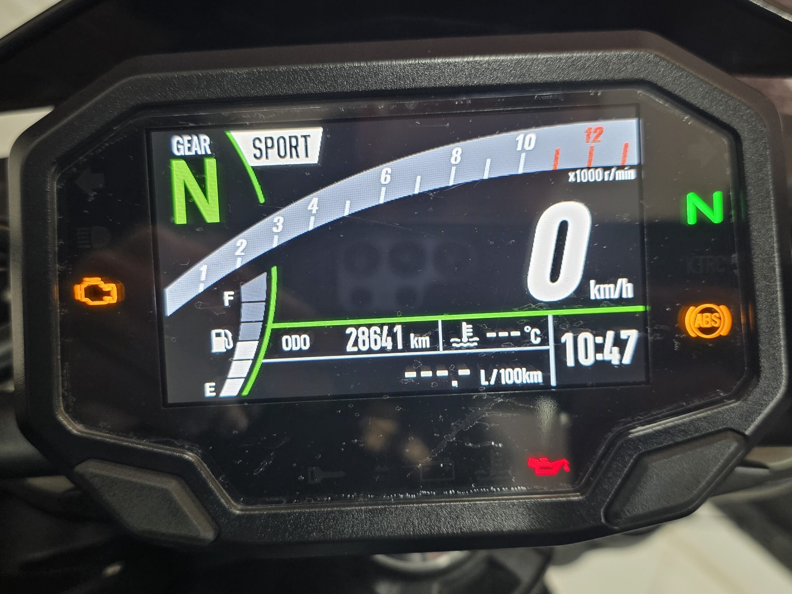 KAWASAKI Z900 - Imagen 6