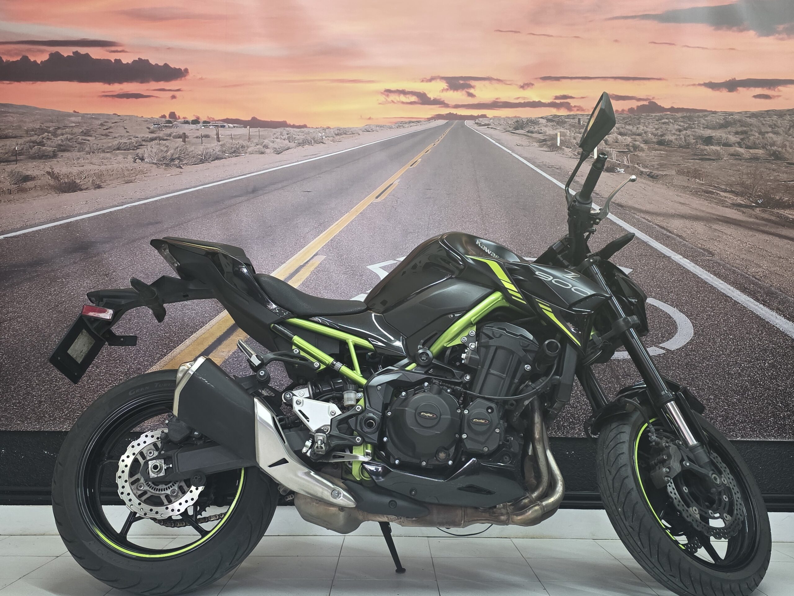 KAWASAKI Z900 - Imagen 3