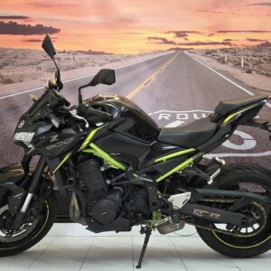 KAWASAKI Z900
